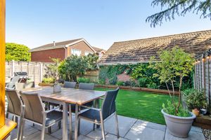 Photo 25- click for photo gallery